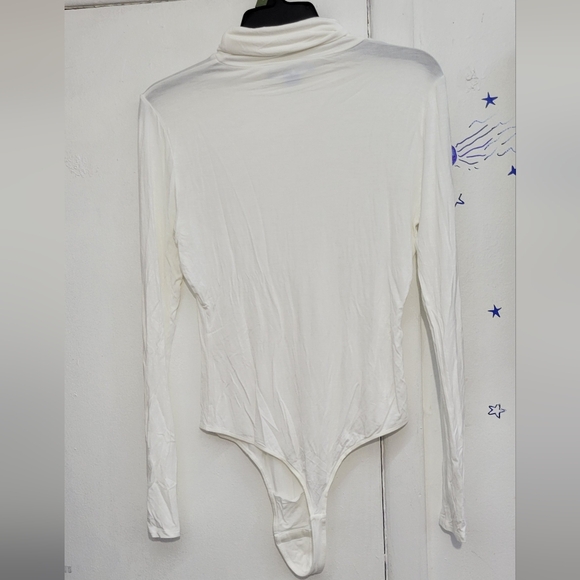 Hill House Classic Cream Turtleneck Bodysuit Size Large - Picture 4 of 4